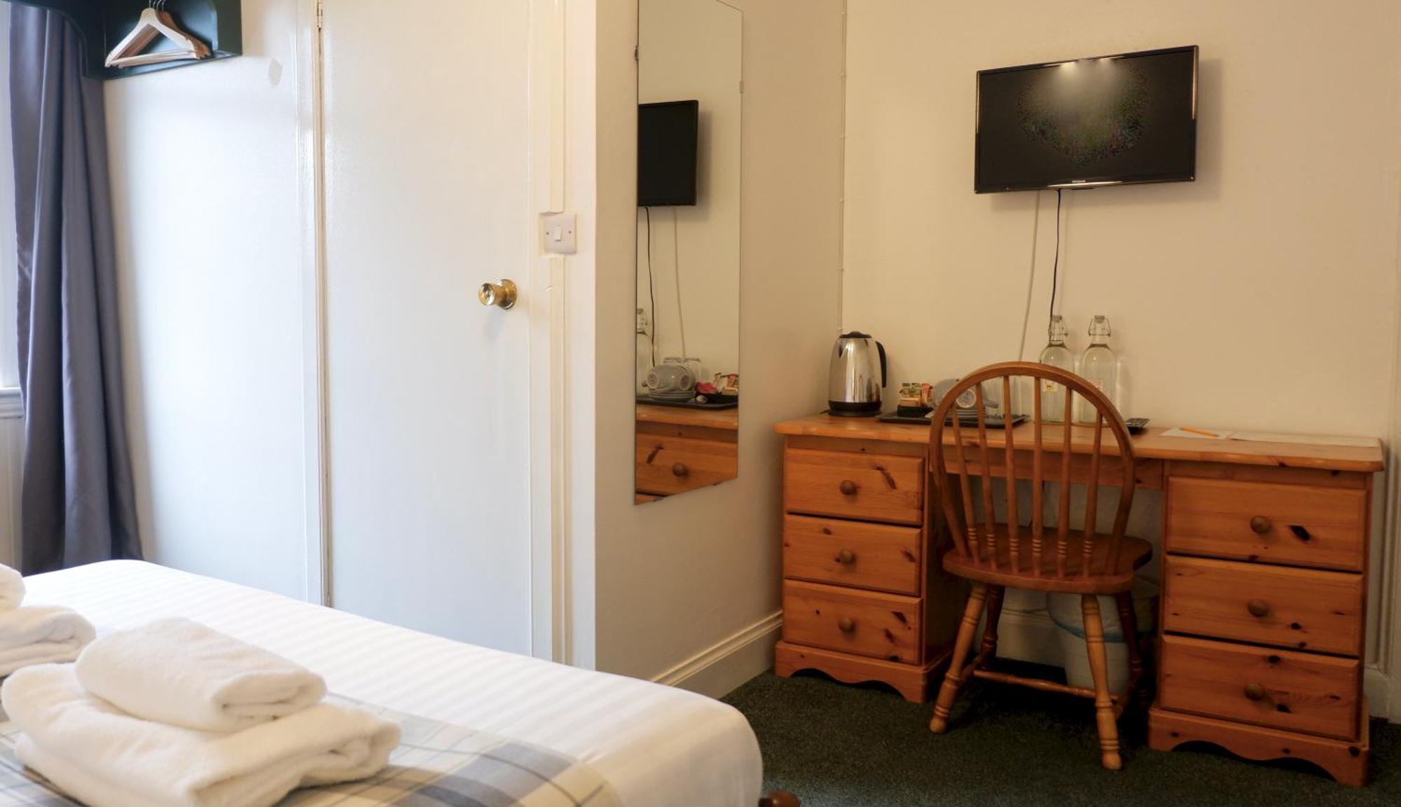 ホテル 4 Friends House エディンバラ 部屋 写真